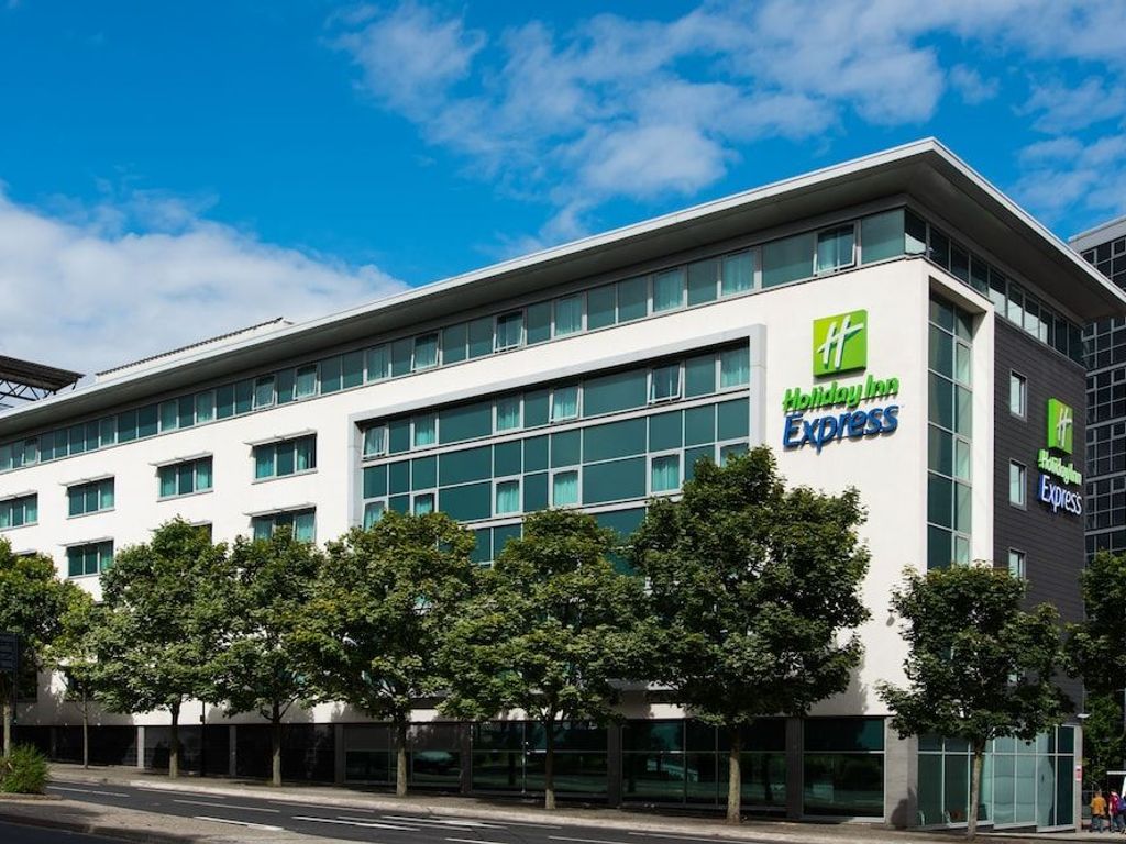 Holiday Inn Express NEWCASTLE CITY CENTRE by IHG