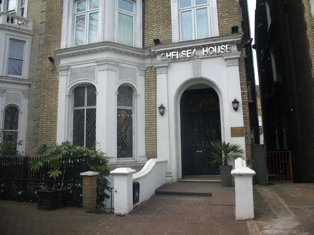 Chelsea House