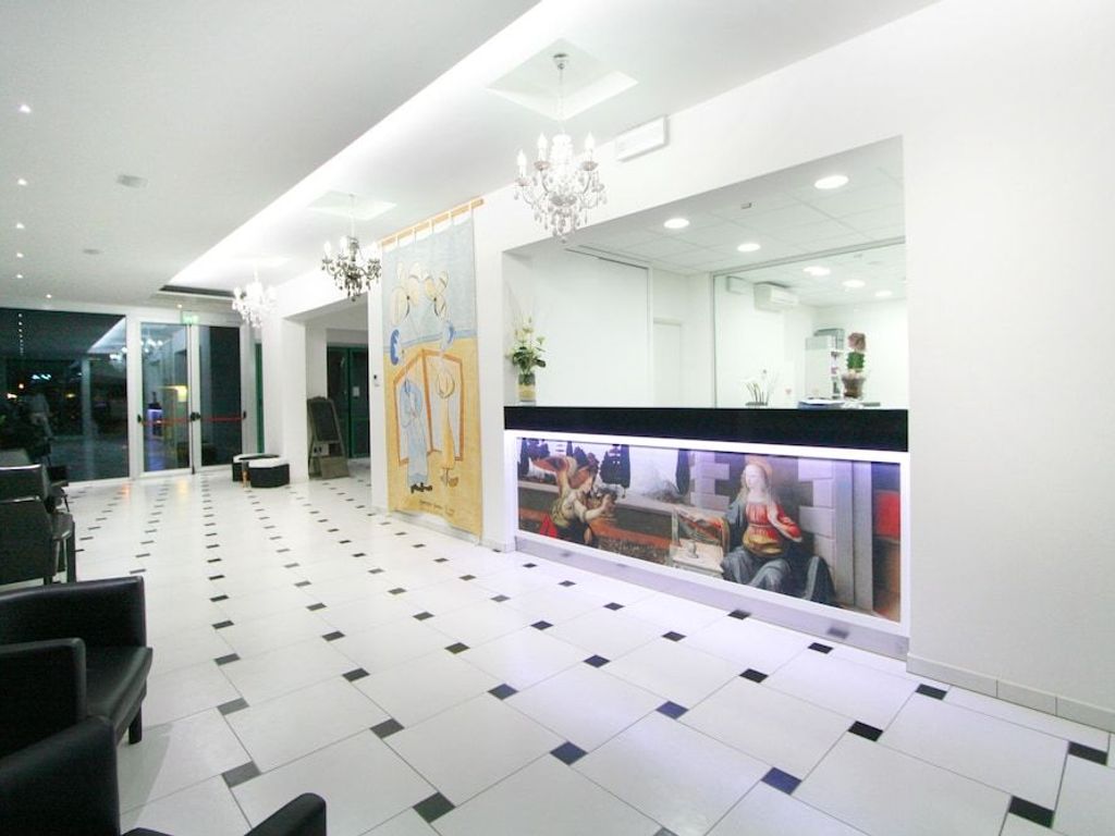 Hotel Leonardo