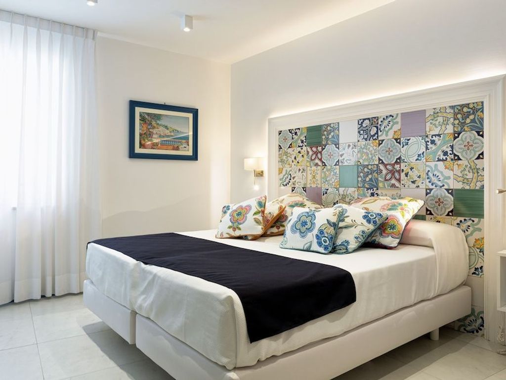 Hotel Amalfi