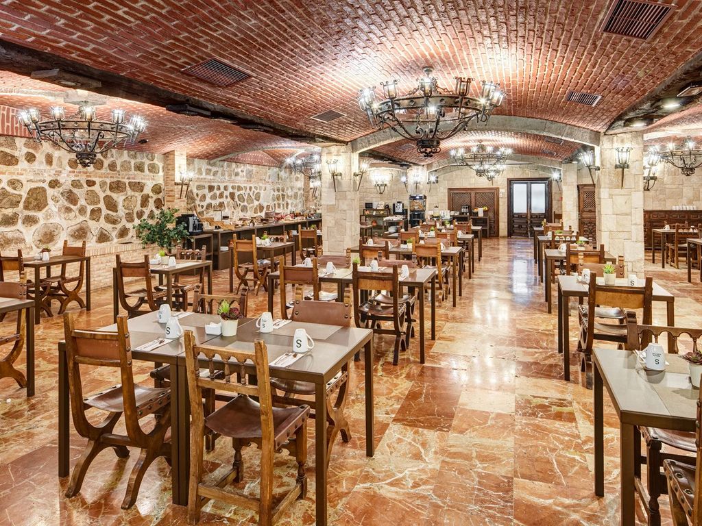 Sercotel Alfonso VI