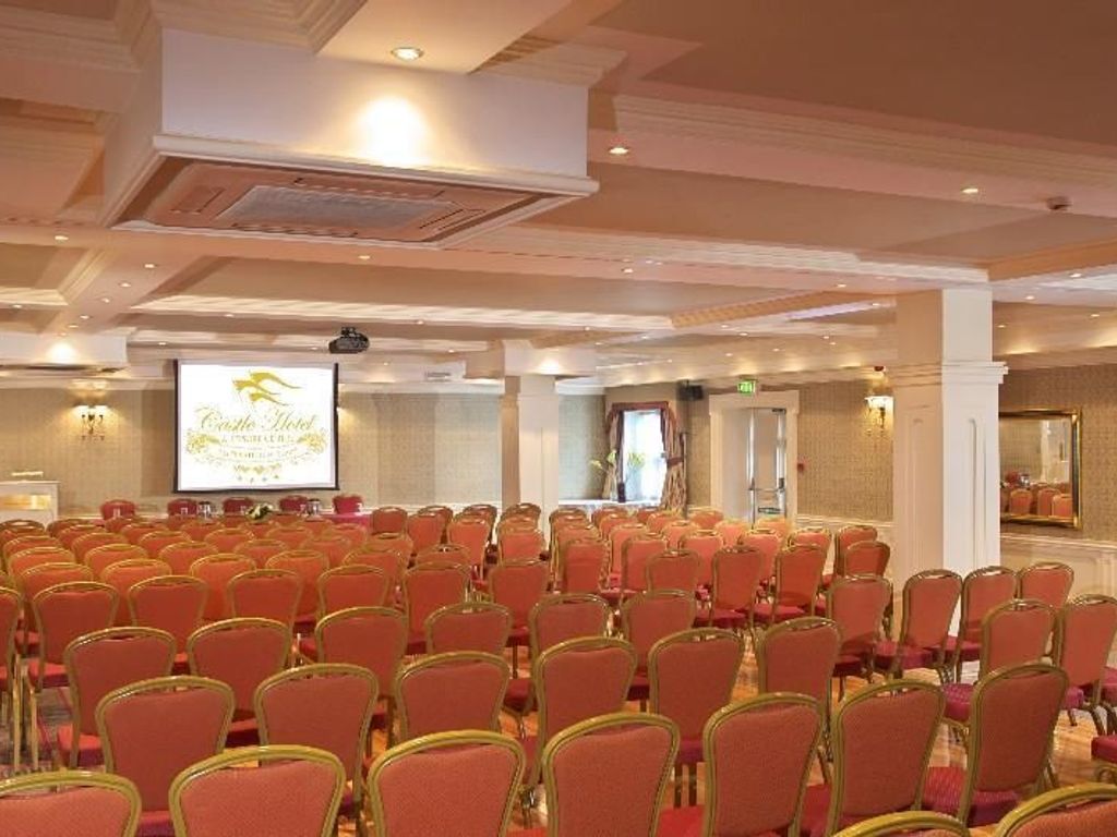 Castle Hotel Macroom