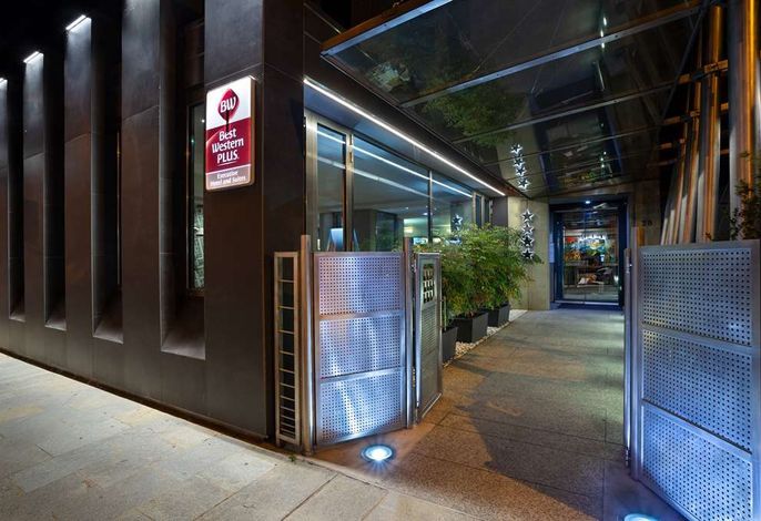 Best Western Plus Executive Hotel & Suites