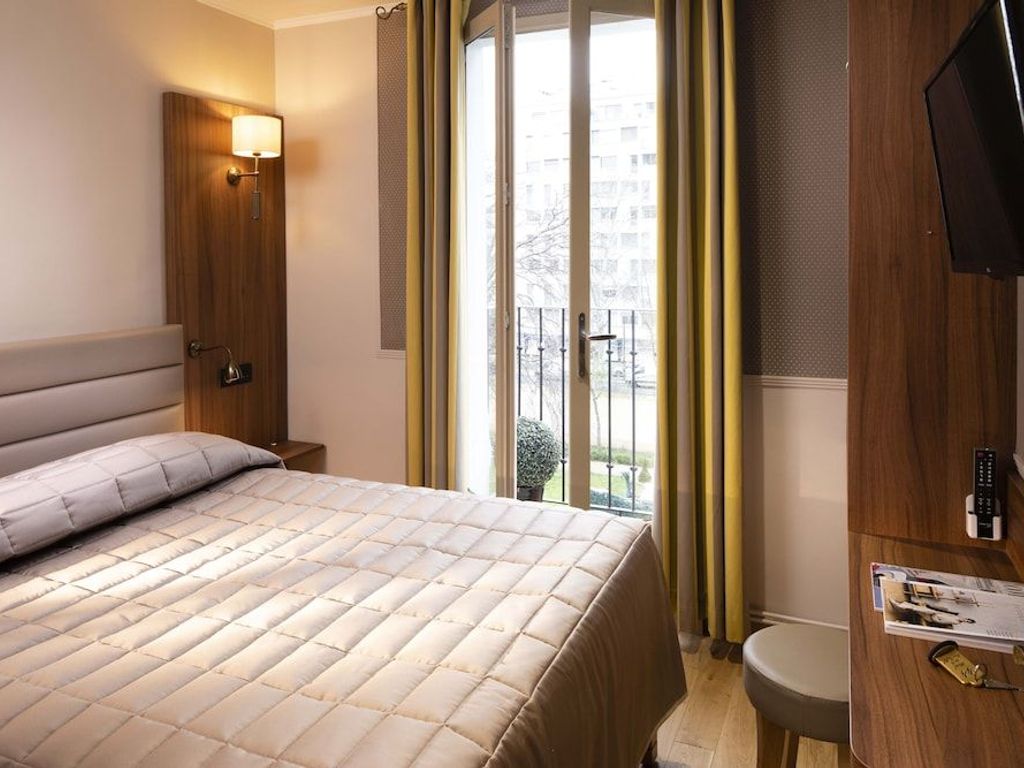 Hôtel de la Tour Eiffel
