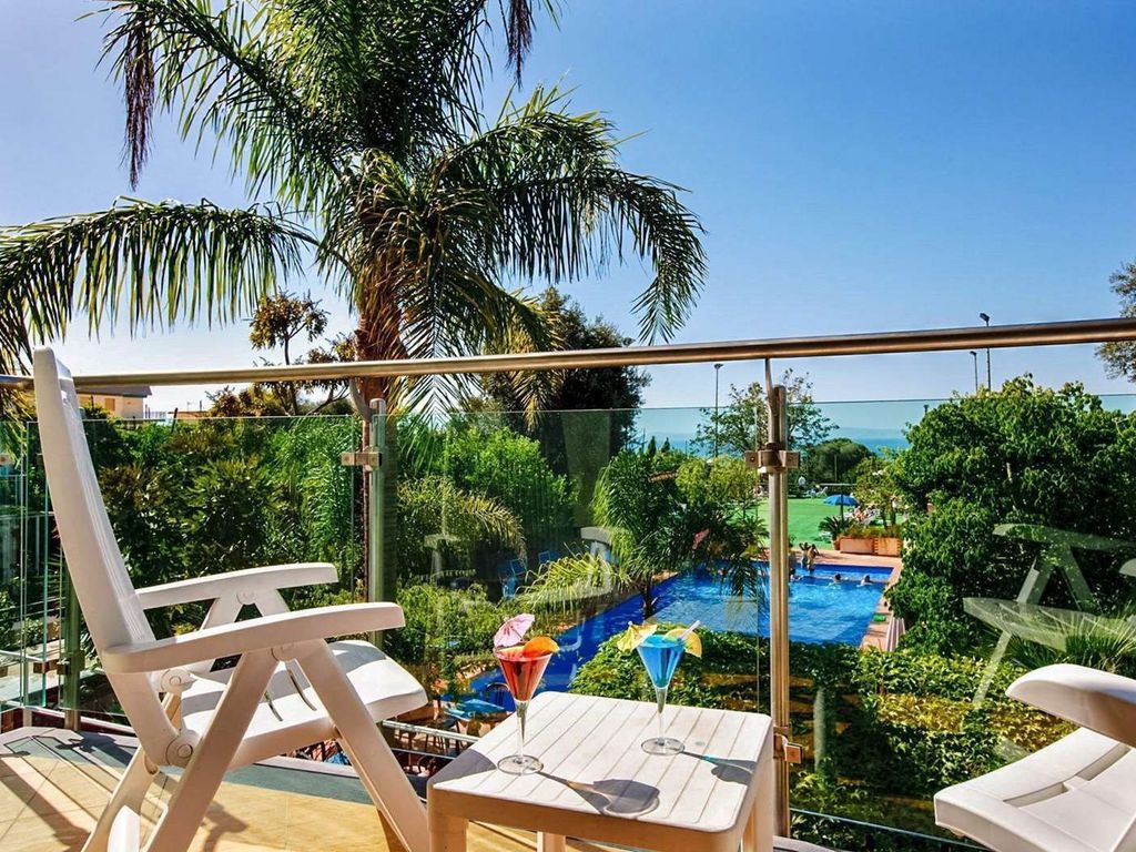 Gardenia Sorrento Coast Ascend Hotel Collection