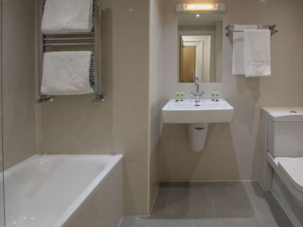 Queensway Hotel Sure Hotel Collection by Best Western