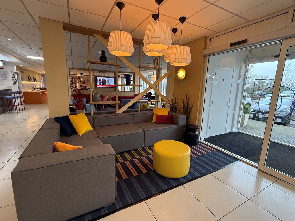 Holiday Inn Express NUNEATON by IHG