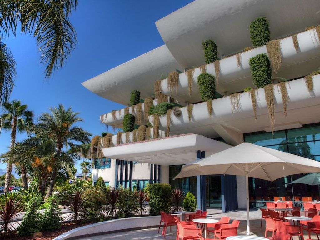 Hotel Deloix Aqua Center