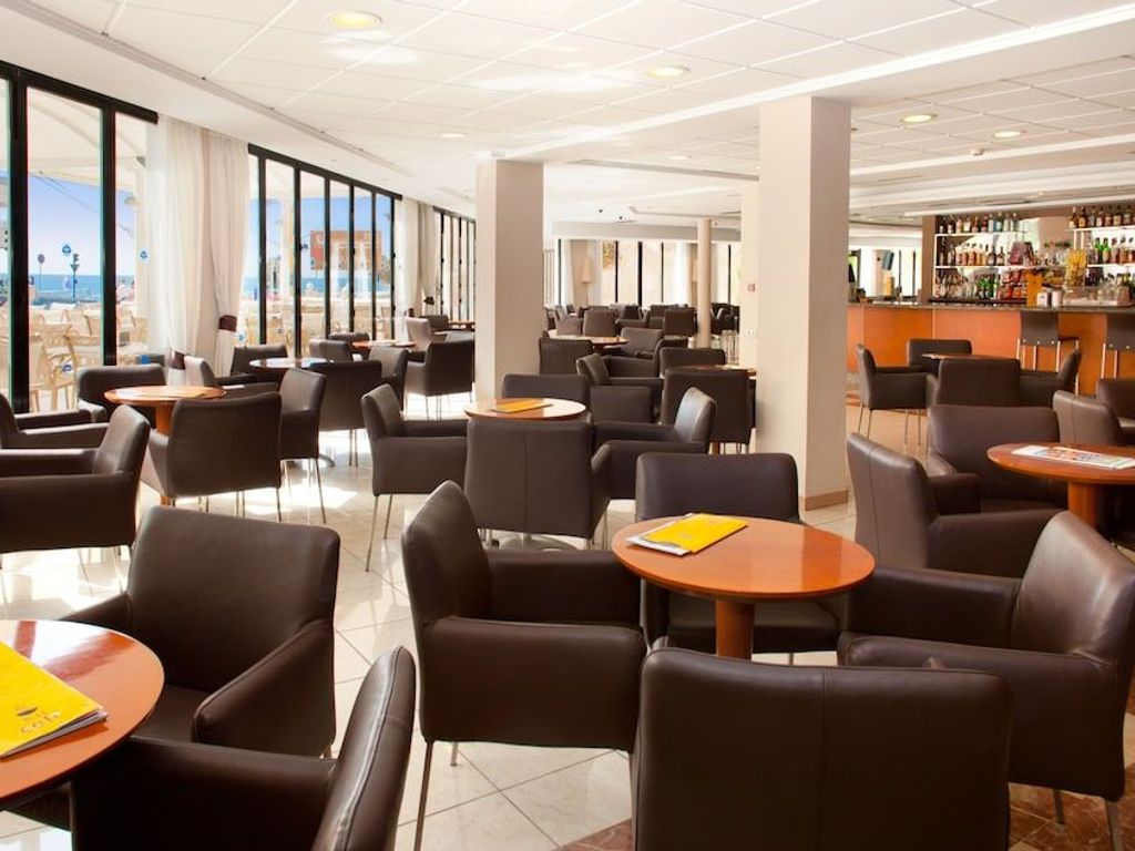 Hotel RH Corona del Mar By Hoteles RH