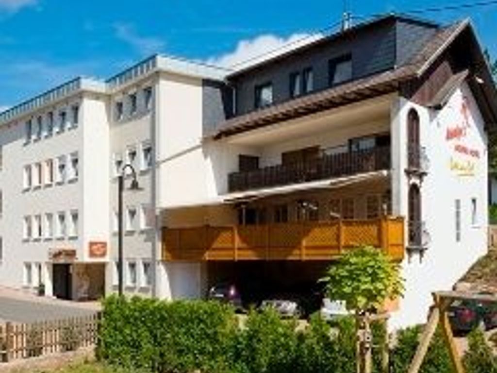 Land-gut-Hotel Merker am Bostalsee