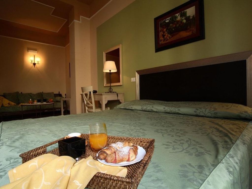 Ambasciatori Hotel