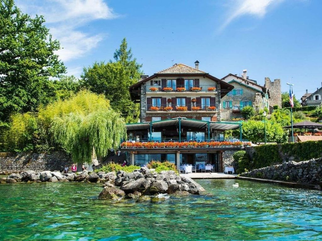Hotel Restaurant Du Port Chateaux & Hotels Collection
