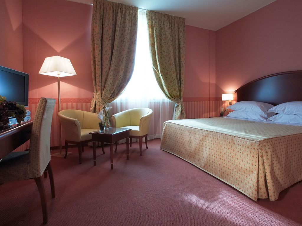 Savoia Hotel Regency 4* S