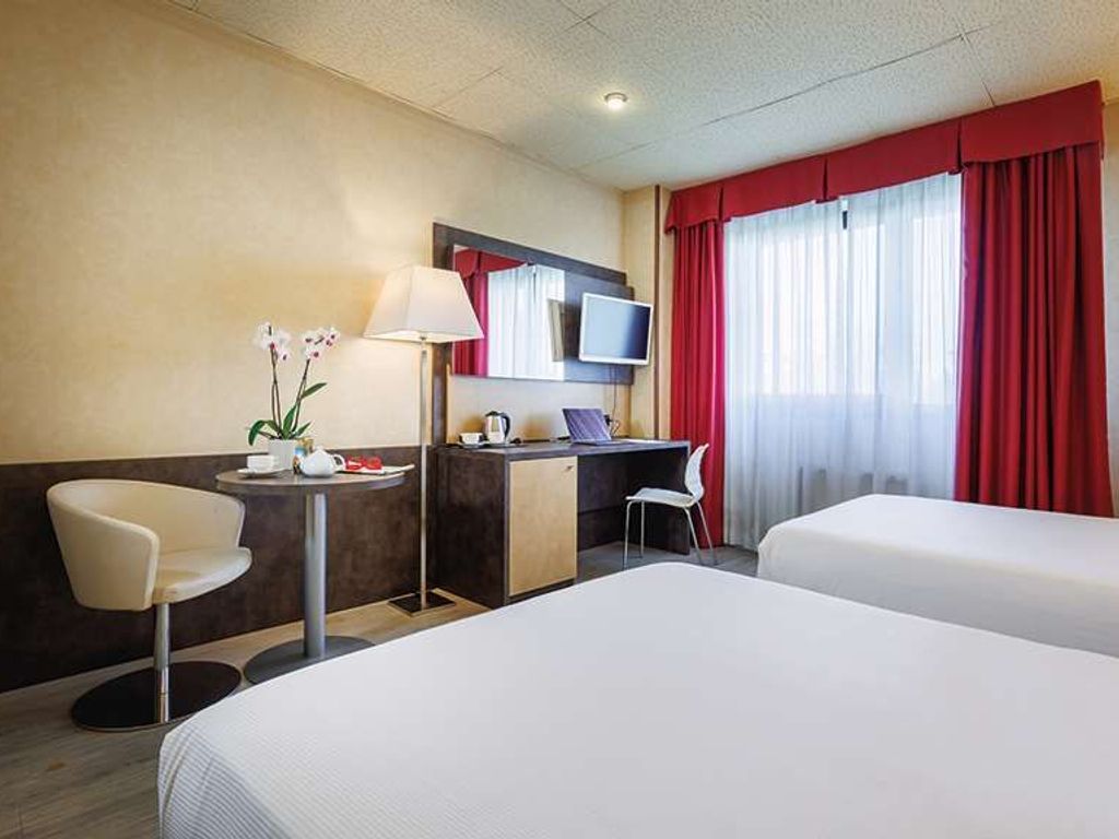 JR Hotels Bologna Amadeus