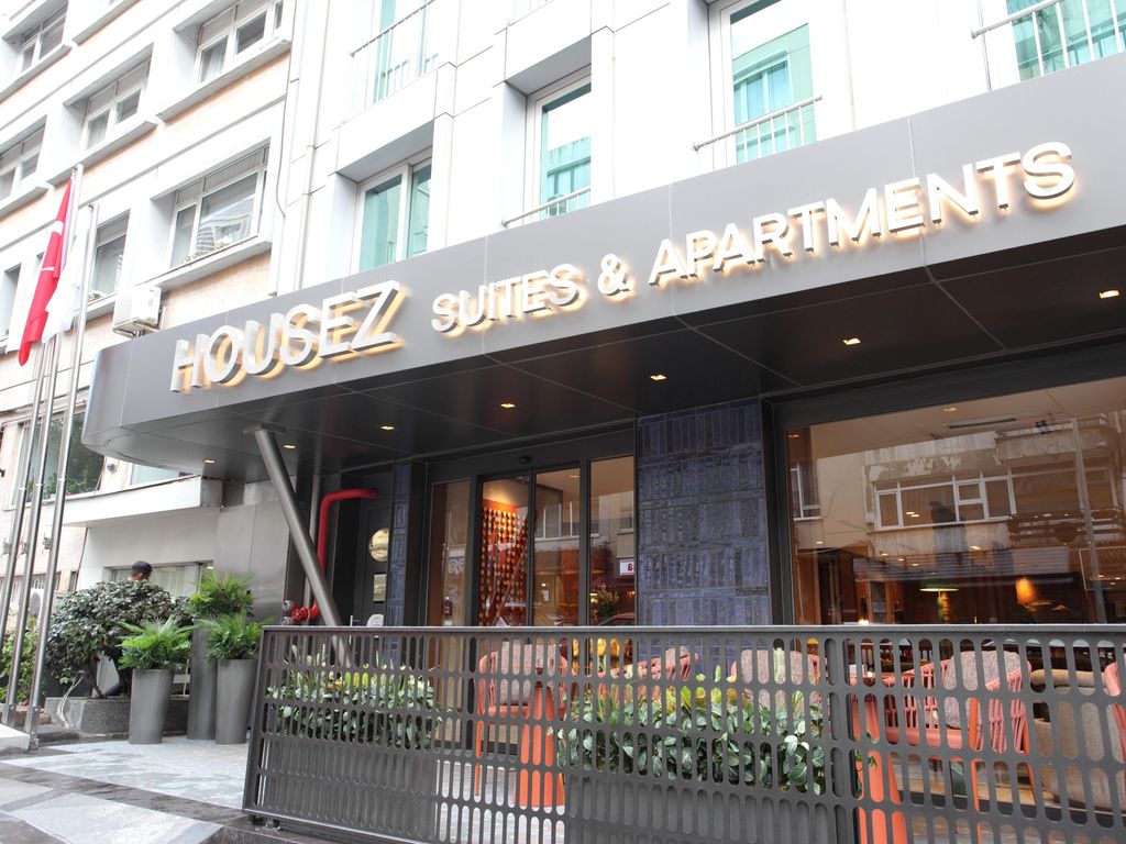 Housez Suites & Apartments Special Class (all rooms are suite)