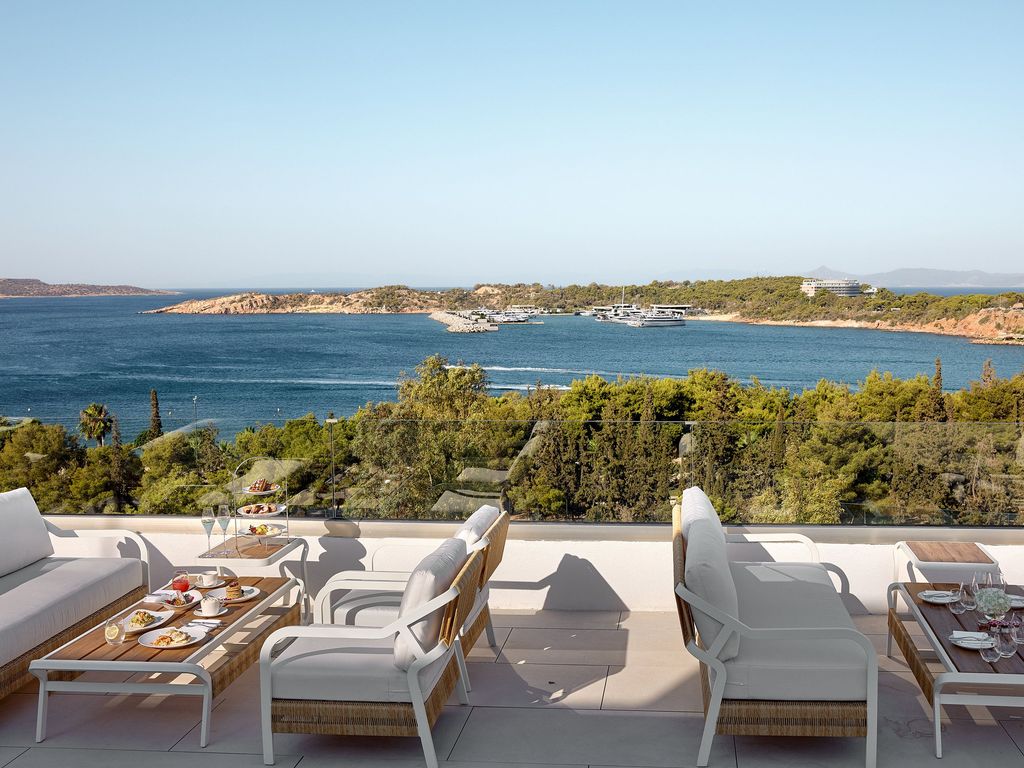 The Roc Club - A Grecotel Hotel to Live