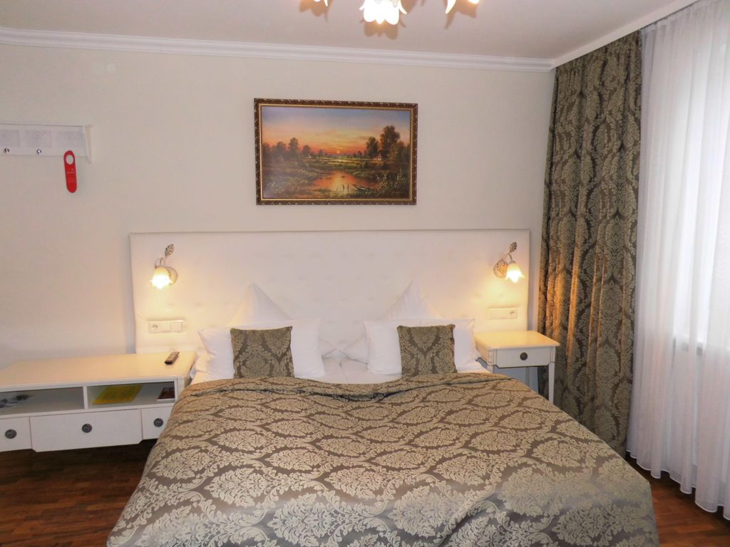Aparthotel Guzulka & Restaurant Am Flughafen