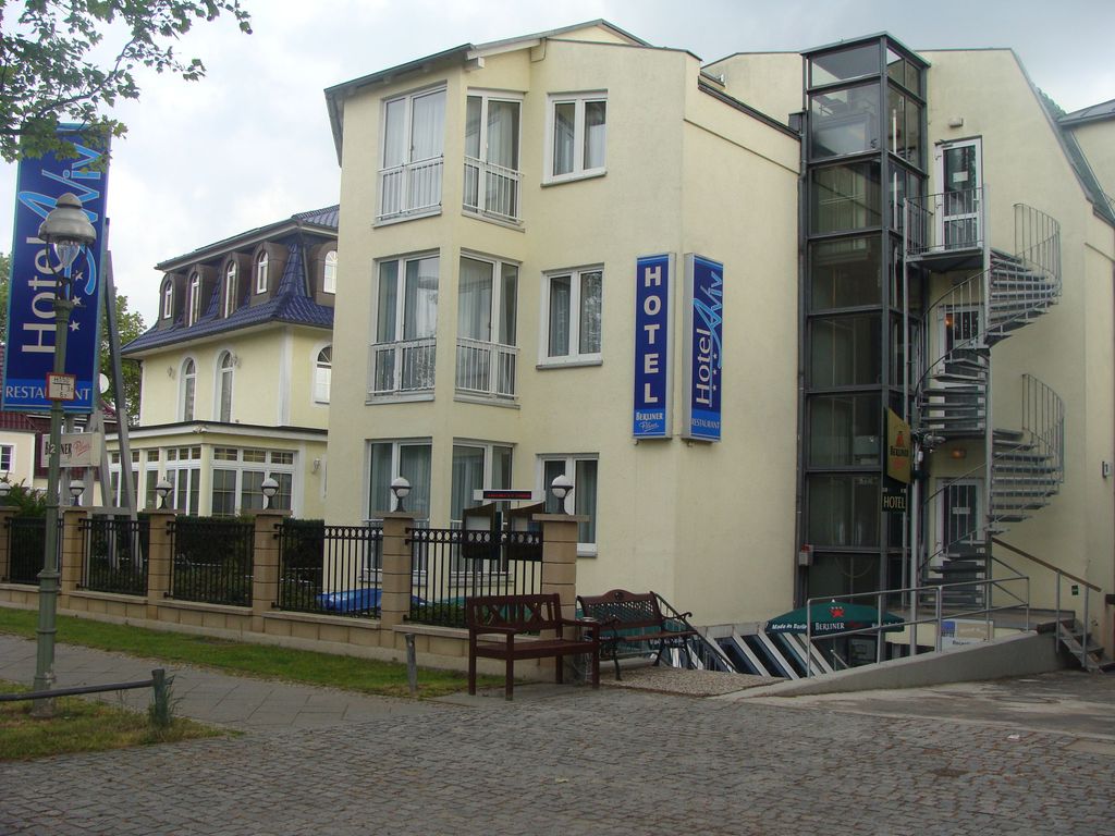Aparthotel Guzulka & Restaurant Am Flughafen