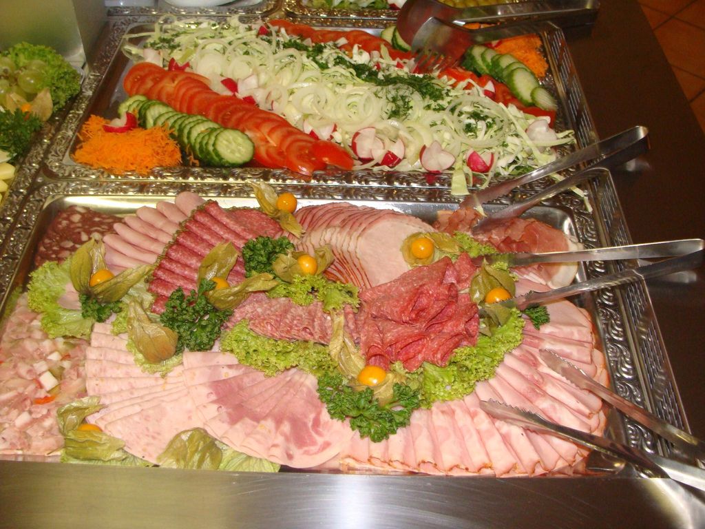 Aparthotel Guzulka & Restaurant Am Flughafen