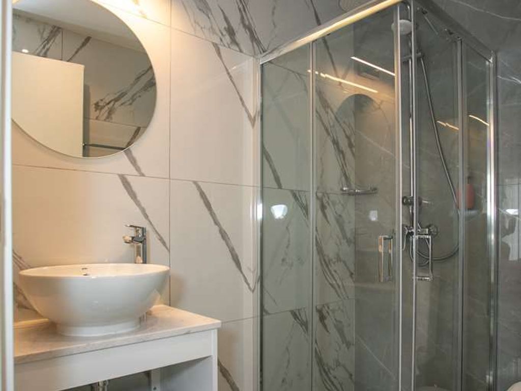 Best Western Plus Larco Hotel