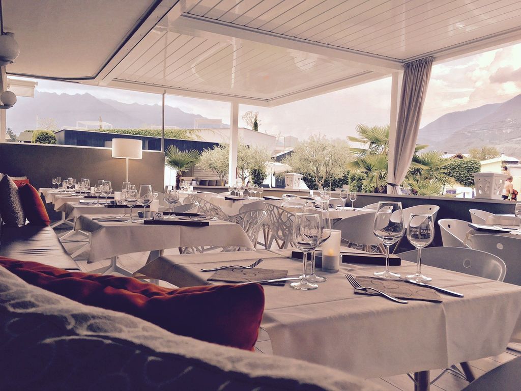 Schlosshof Resort Hotel & Camping