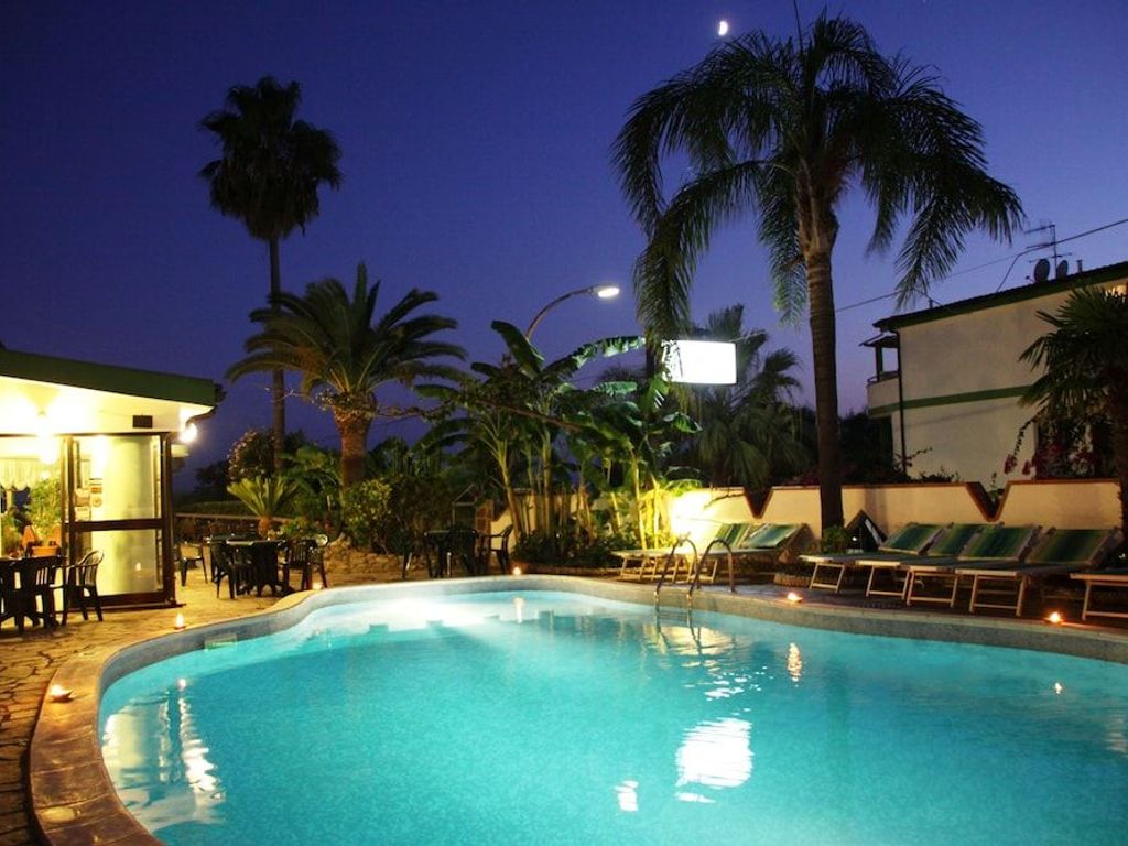 Hotel Marinella