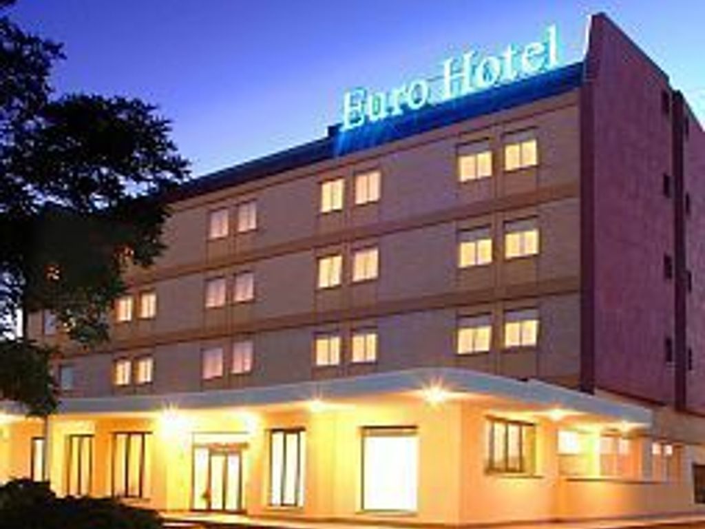 Euro Hotel