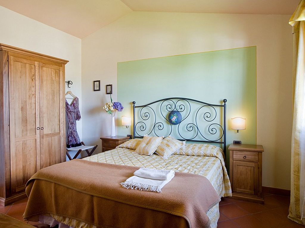 Casolare Le Terre Rosse Hotel