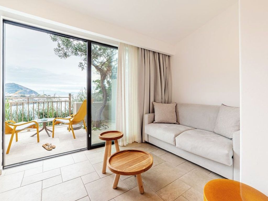 Punta Chiarito Resort