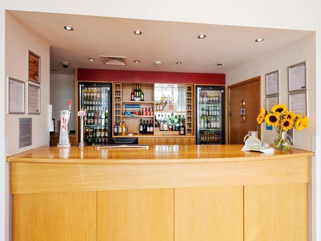 TRAVELODGE HATFIELD CENTRAL