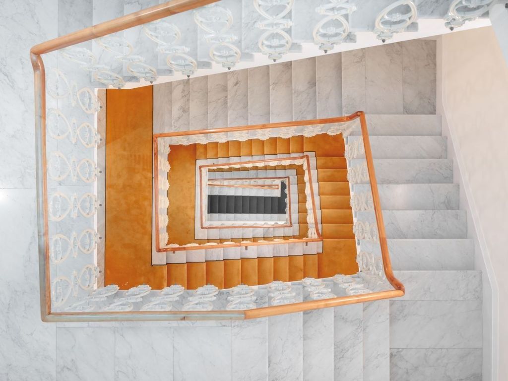 Hotel Embassy