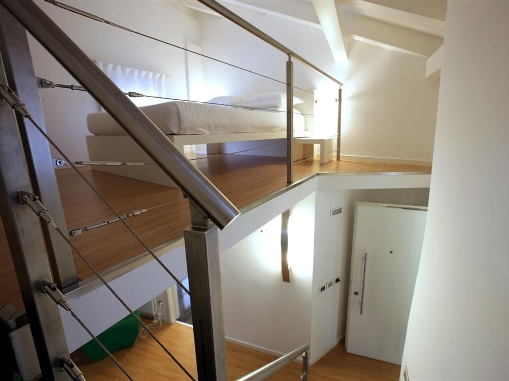 URBAN HOTEL DESIGN