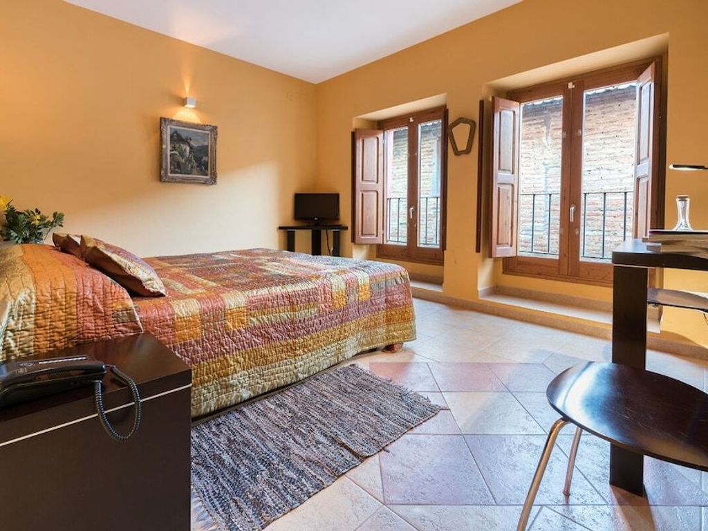 Hotel & Restaurant Cal Llop