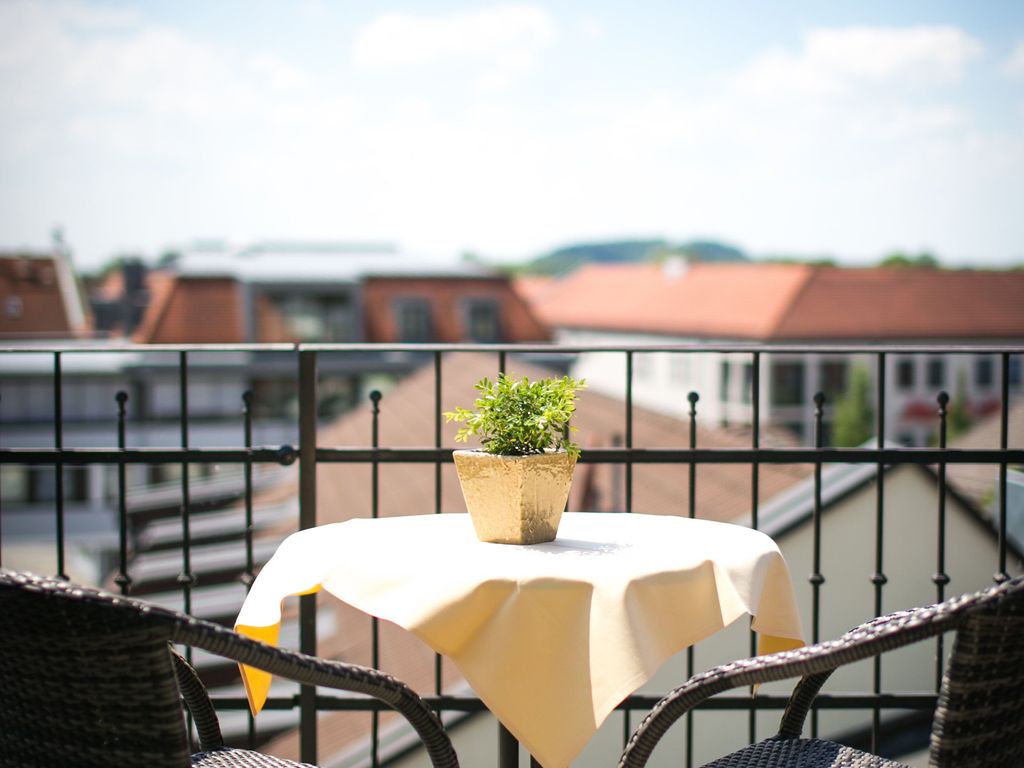Höttl