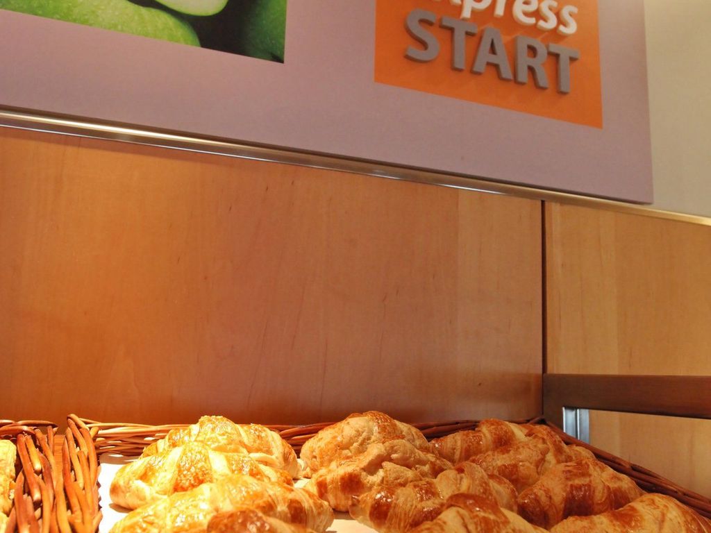 Holiday Inn Express BIRMINGHAM - REDDITCH by IHG