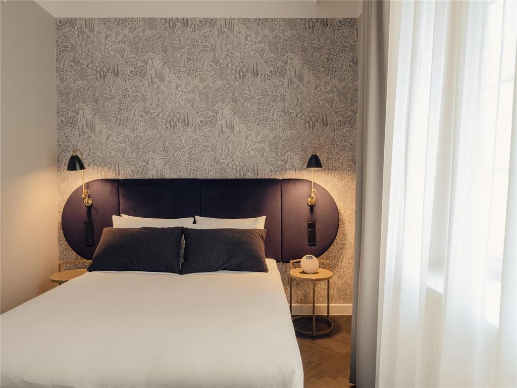 Flaner Hotel