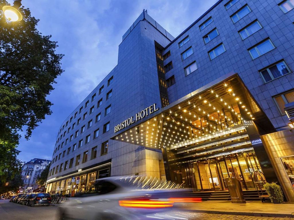 Vignette Collection BRISTOL BERLIN by IHG