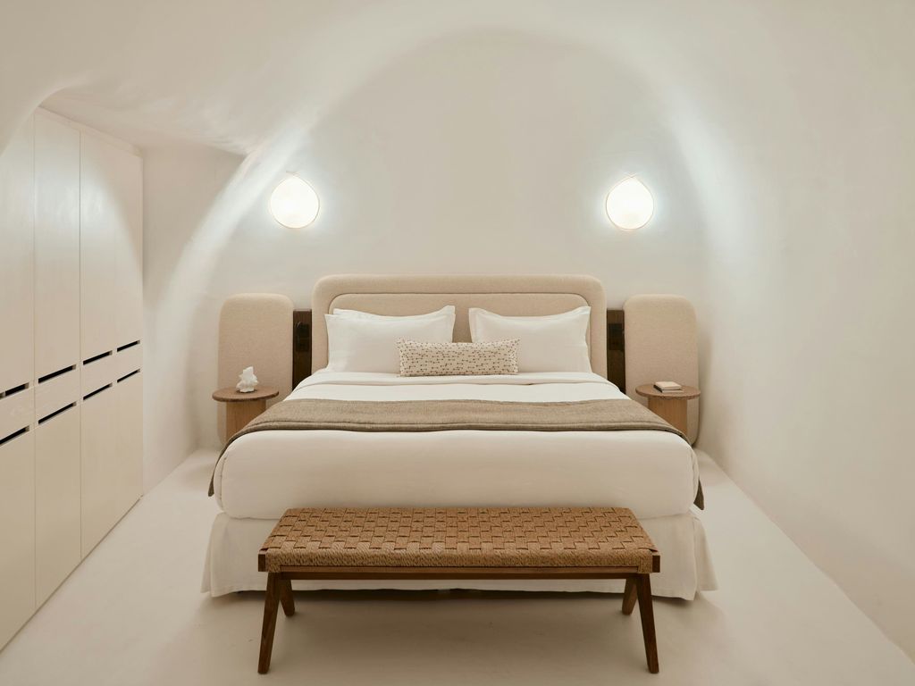 Mystique a Luxury Collection Hotel Santorini