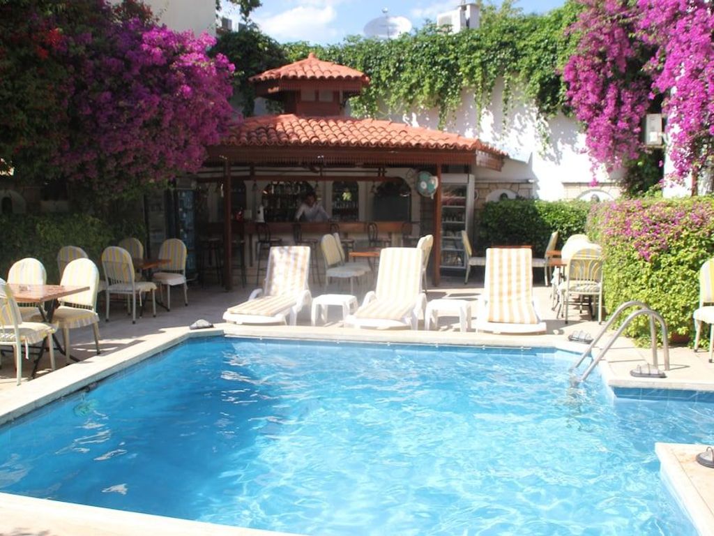 Hotel Karyatit Kaleiçi