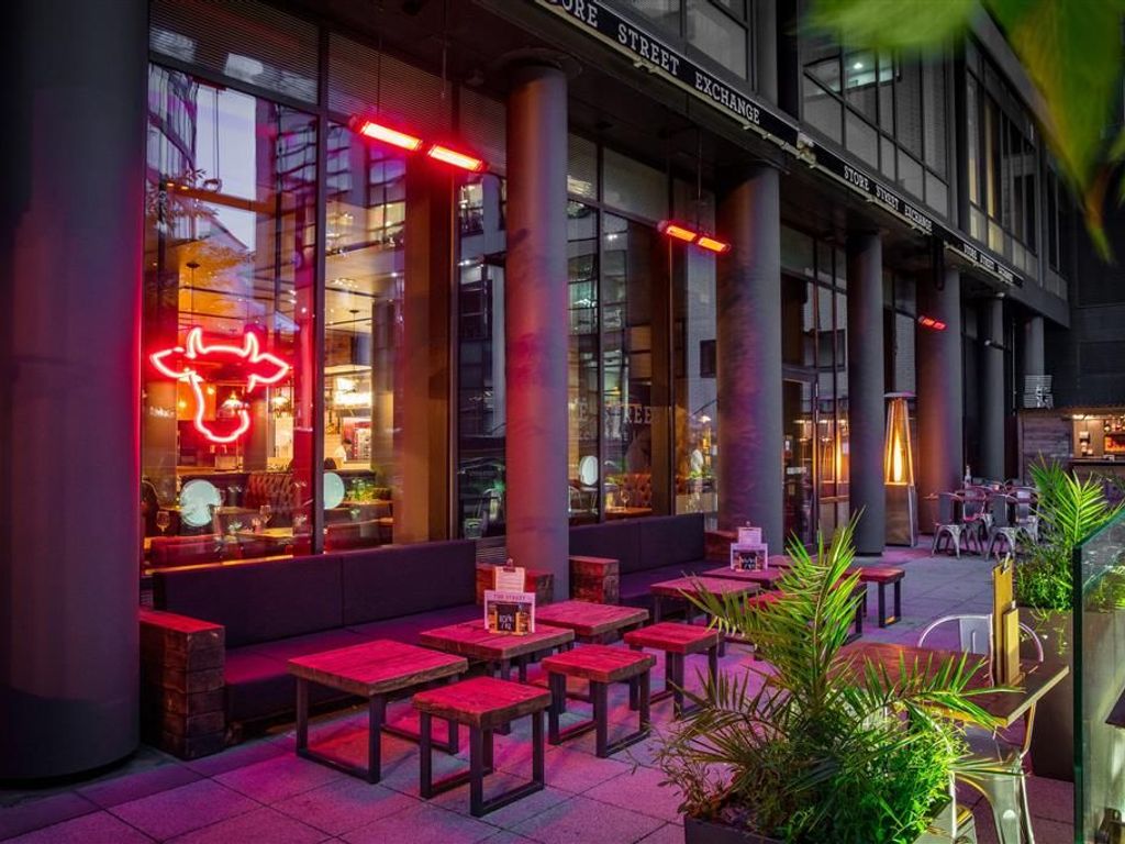 DoubleTree by Hilton  Manchester - Piccadilly