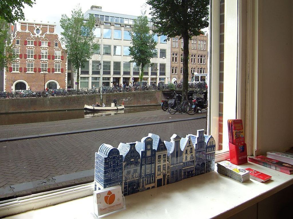 Flower Market Hotel Amsterdam