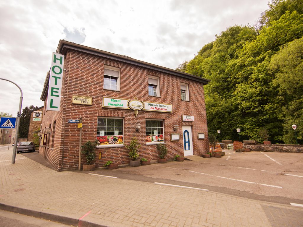 Burghof Hotel-Restaurant