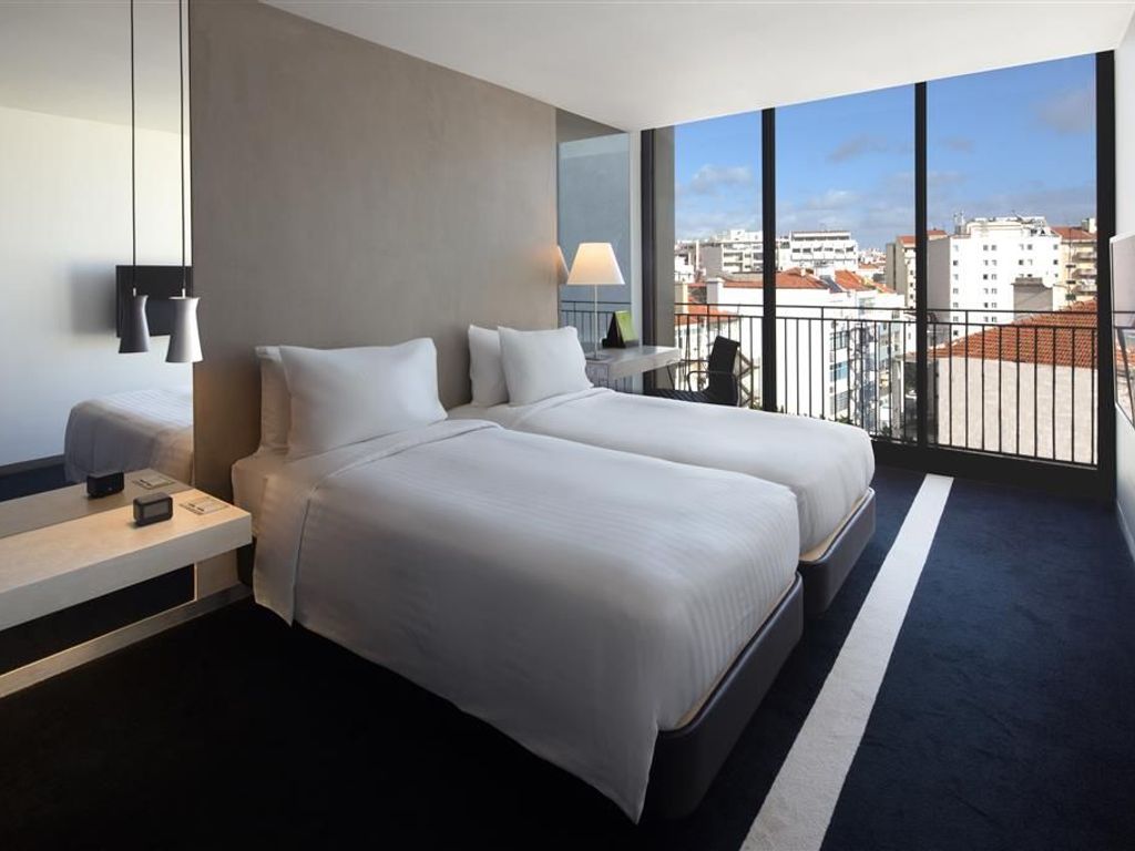 DoubleTree by Hilton Lisbon - Fontana Park