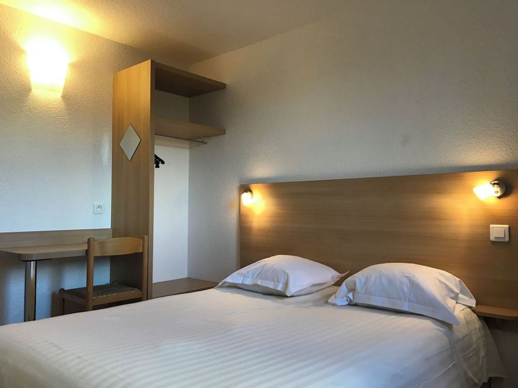 Brit Hotel Confort Essentiel Mende