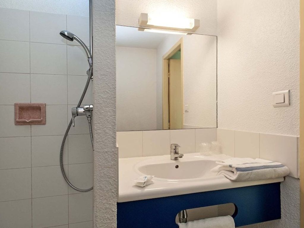 Brit Hotel Confort Essentiel Mende