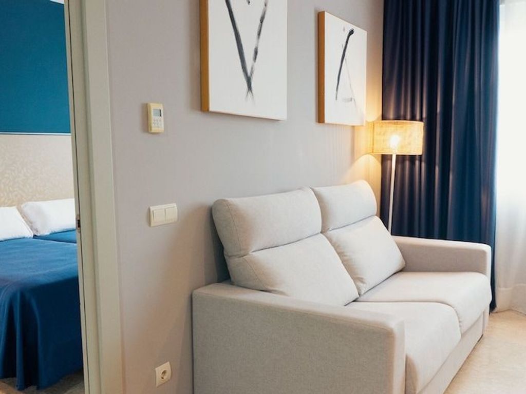 Apartamentos Vértice Sevilla Aljarafe