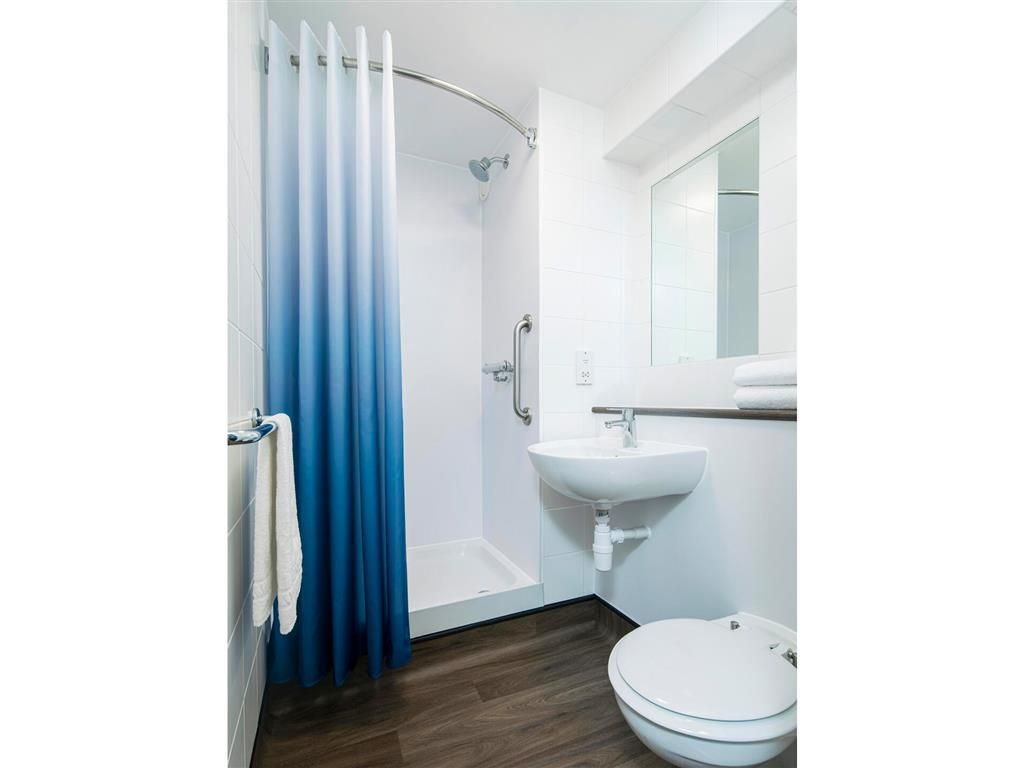 TRAVELODGE REGENT HOTEL LEAMINGTON SPA