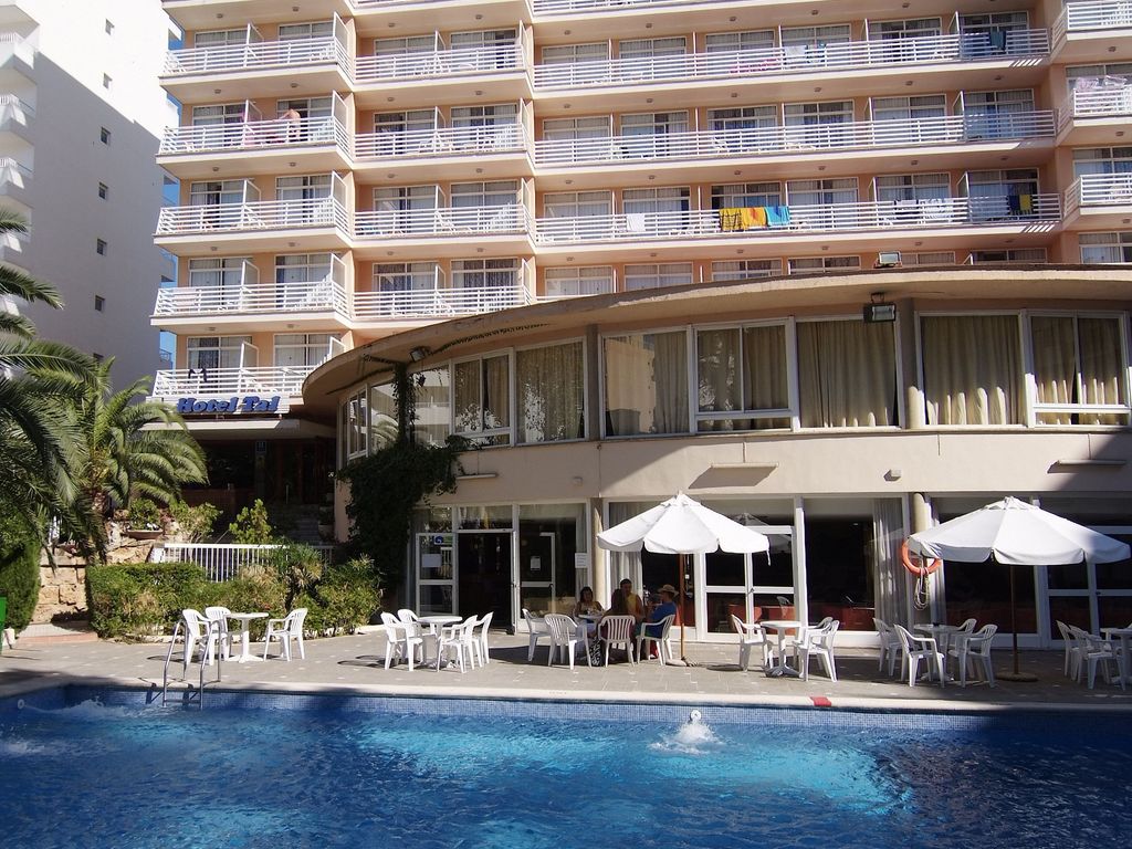 TENT Arenal