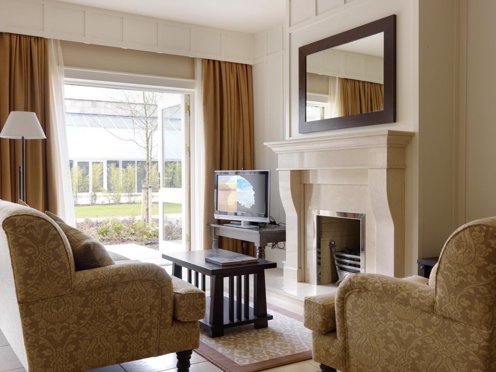 Lough Eske Castle