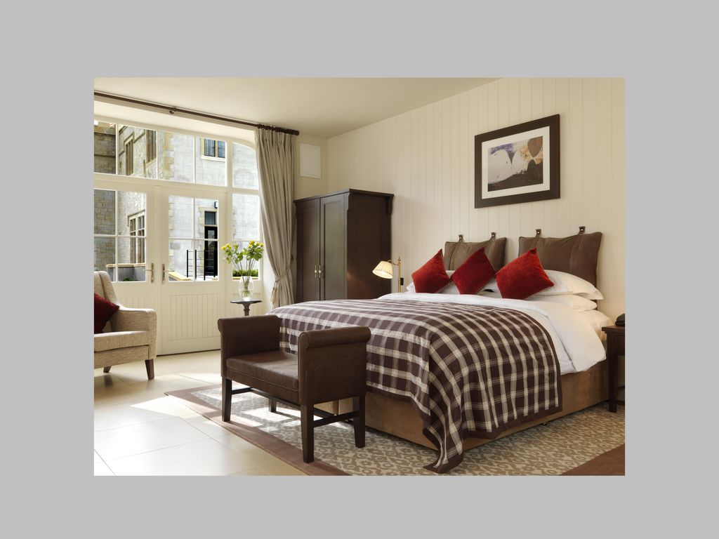 Lough Eske Castle